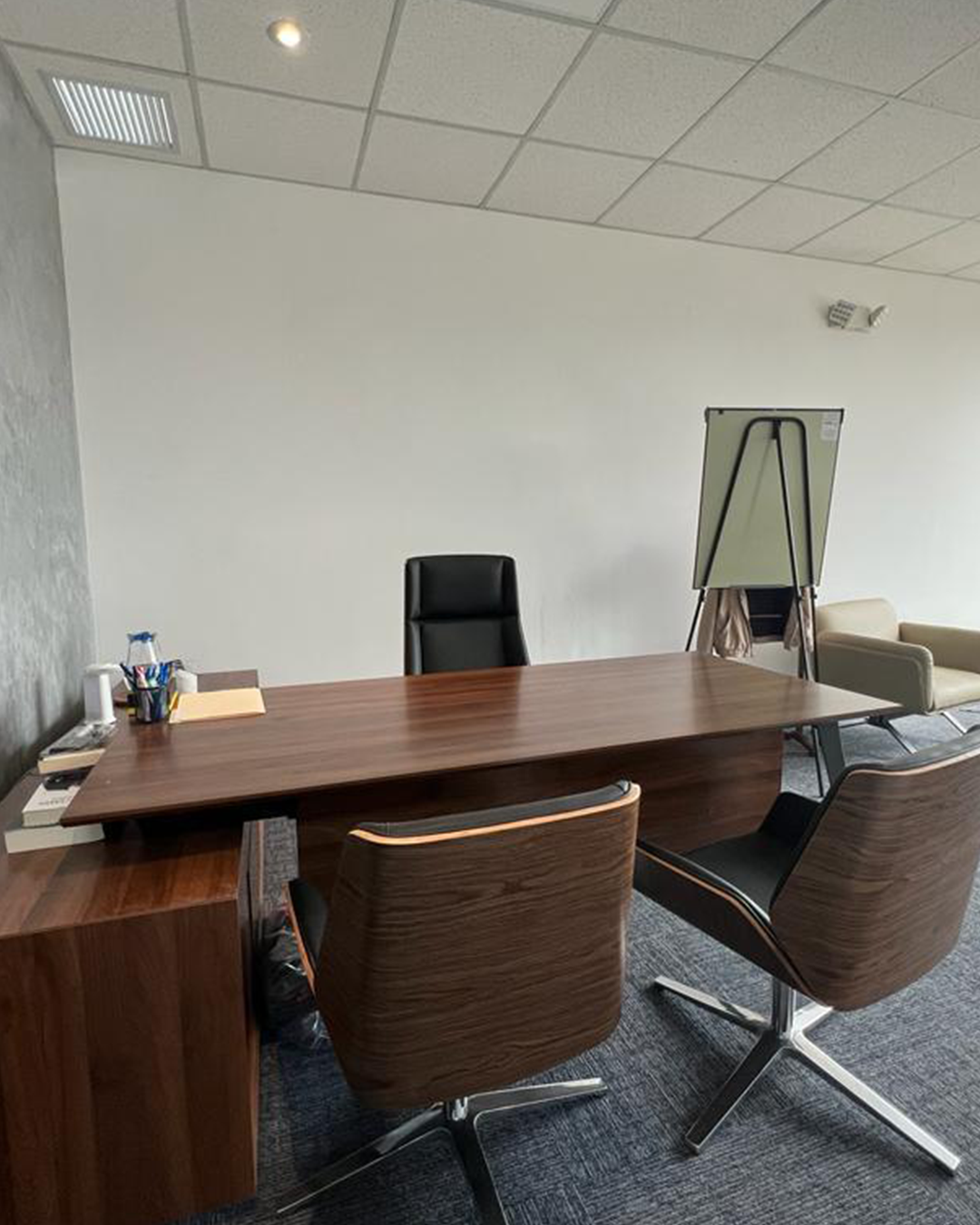 Mesa de trabajo 8 (1)
